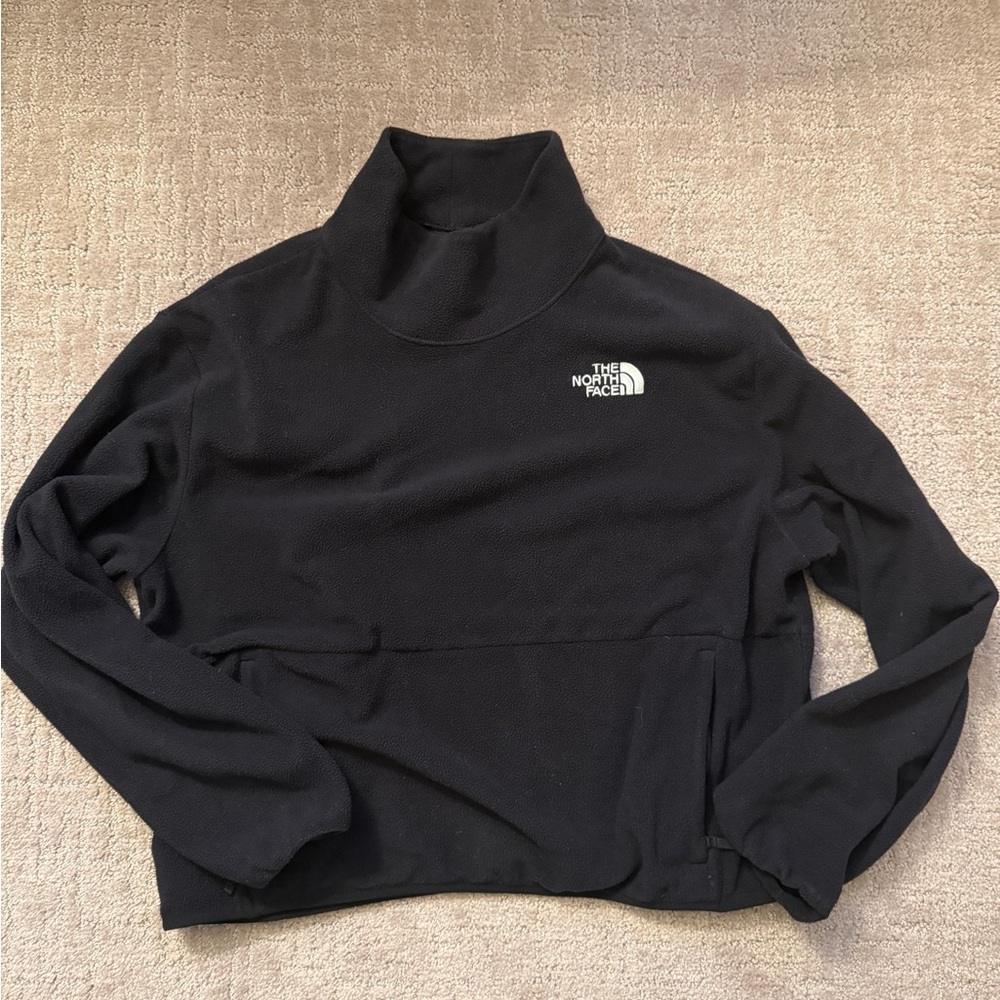 The North Face Women's Black Mock Neck Fleece